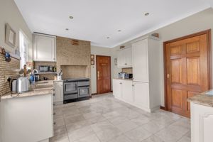 Photo 19- click for photo gallery